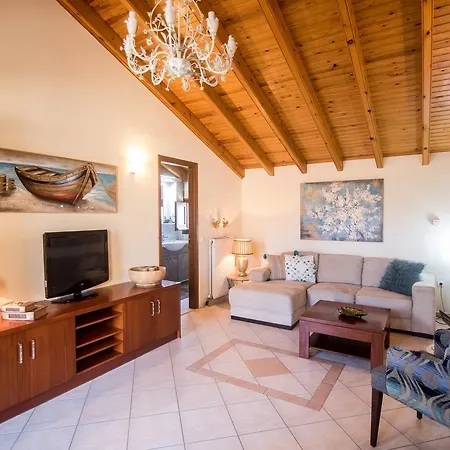Apartment Marigianna's Luxury Loft - By Escapes Corfu (city)
