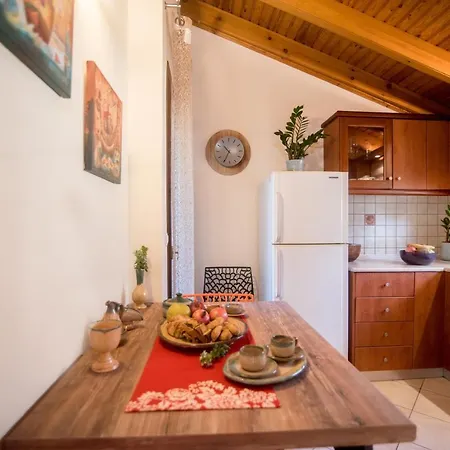 Marigianna's Luxury Loft - By Escapes Corfu (city)